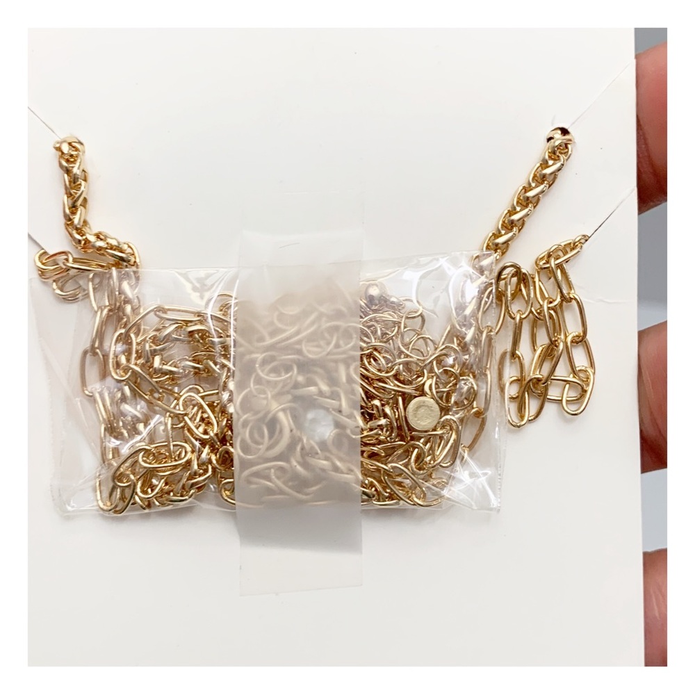 Amelia Rue NEW layering necklace set gold tone - Picture 4 of 7